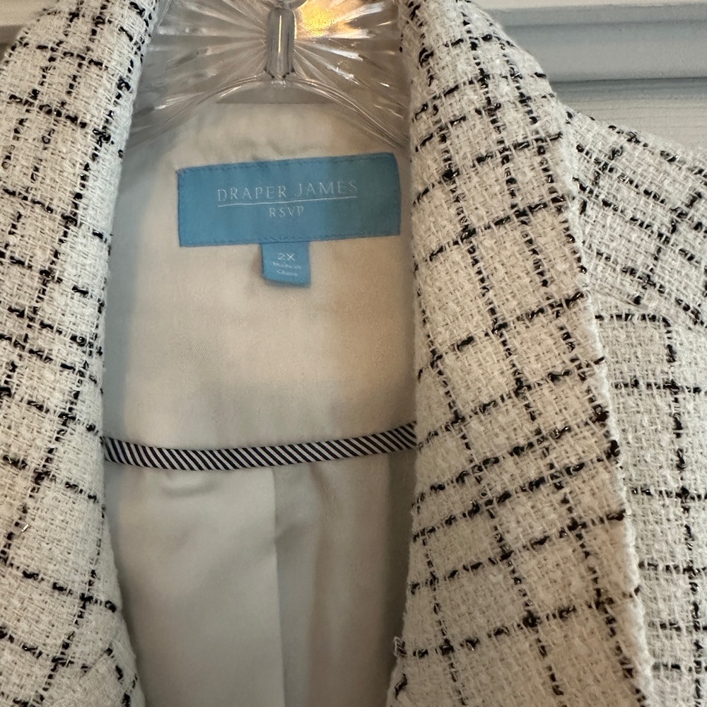 Draper James Black and White Plaid Blazer - Picture 4 of 4